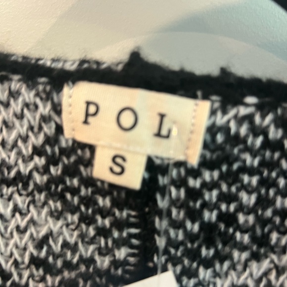 POL What it’s all About Houndstooth Sweater Hoodie NWT SZ Small Soft Fuzzy Boxy - Picture 9 of 16